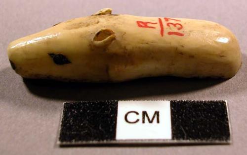 Pipe fragment, carved ivory in the form of a polar bear head