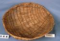 Basket plate for fish and meat