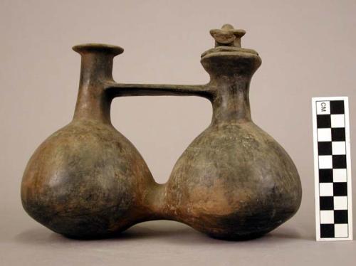 Blackware double vessel