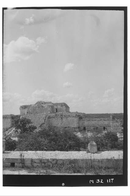 Monjas - from south door Caracol - vertical