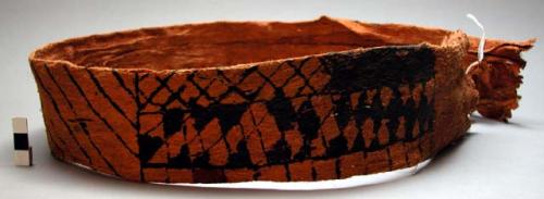 Woman's bark cloth waistband with painted designs; Chikole