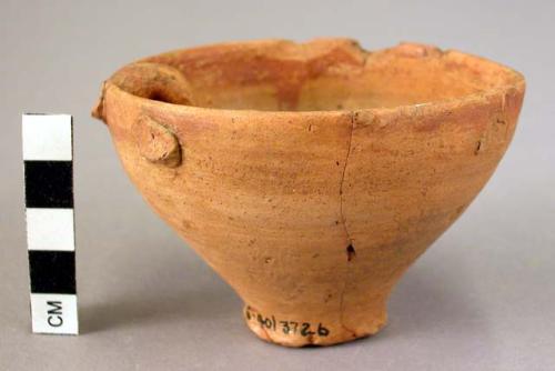 Pottery cup with handle inside