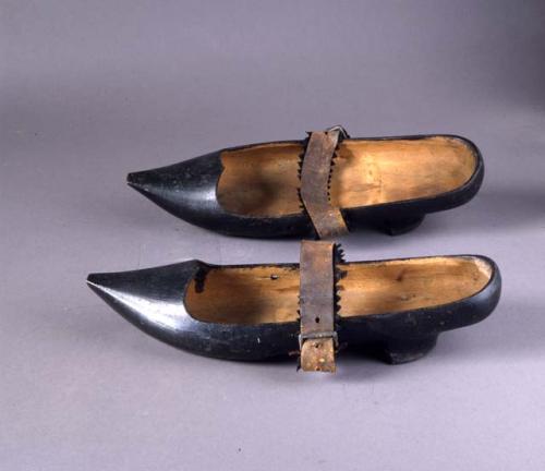 Sabot or wooden shoe