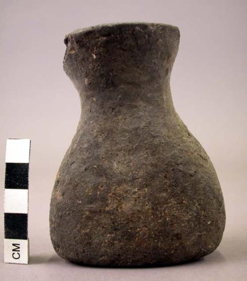 Miniature pottery dewa or libation vessel - sides flattened