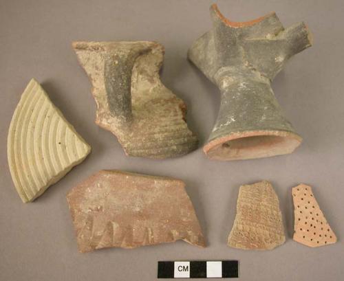 19 Sherds (plain ware)