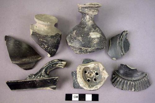 18 Sherds (unstratified - Terra Nigra)