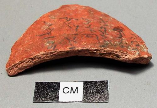 Potsherd with heiroglyphic inscription (?)