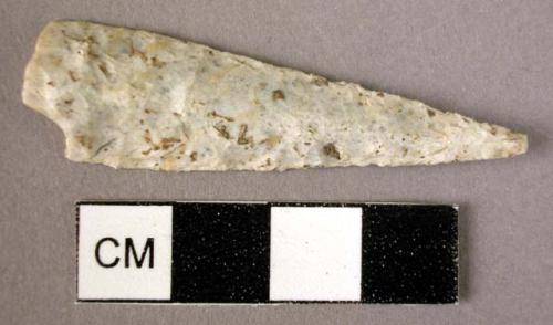 2 shouldered stone points (pointes a cran)