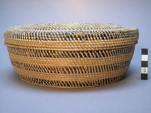 Baskets (kitundu)