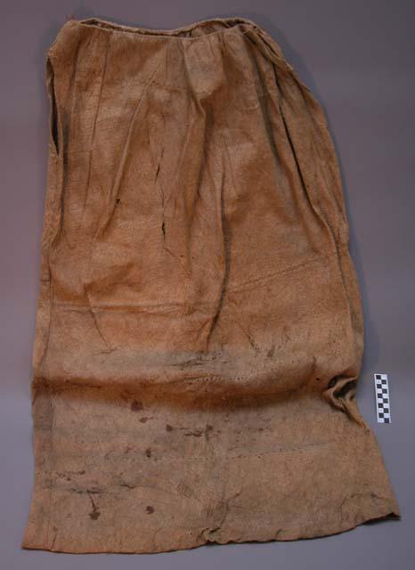 Bark cloth garment