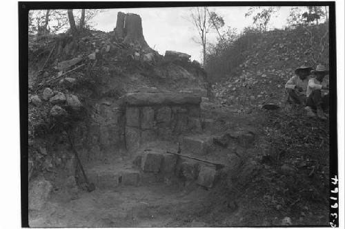 Structure 3 E 3.  Masonry block at NE corner of N. end of colonnade