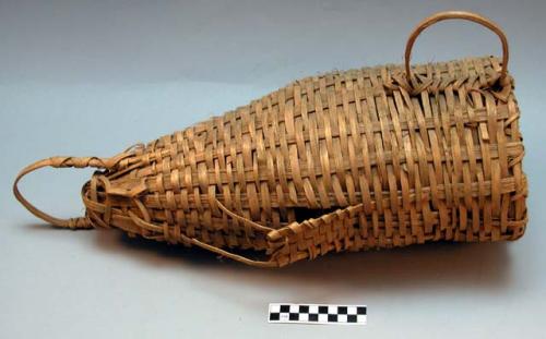 Model of a fish trap