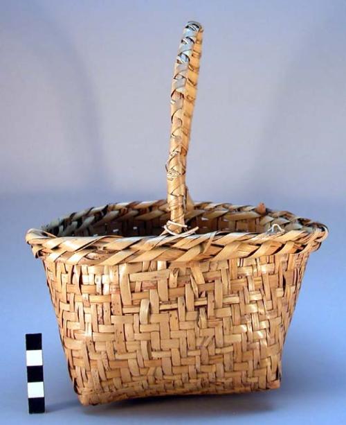 Splint basket with handle