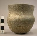 Jar-shaped pottery vessel