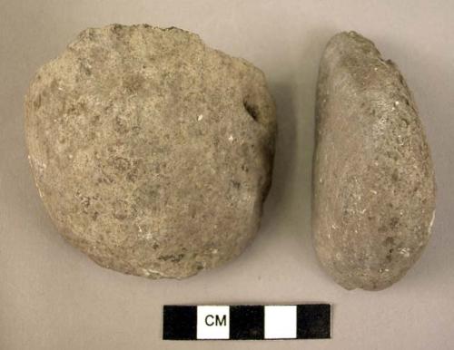 2 fragments of hammerstones