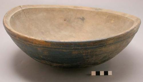 Wooden bowl