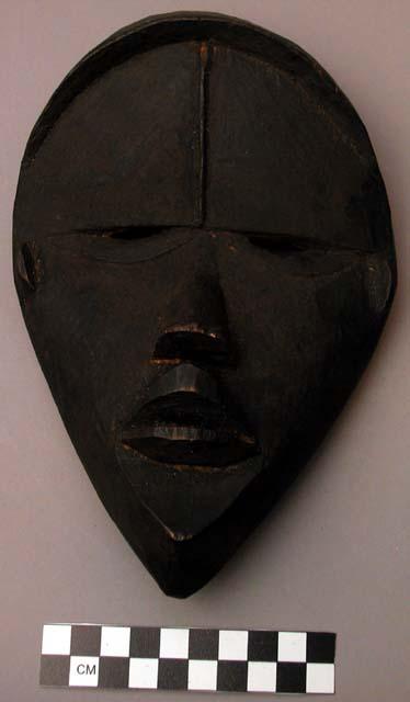 Wooden face mask