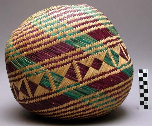 Basketry stool