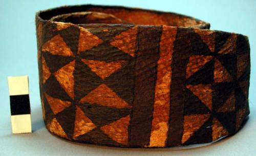 Woman's bark cloth waistband with painted designs; Chikole