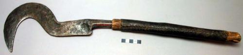 Iron bill hook - long wooden handle bound with leather ("muhoro")