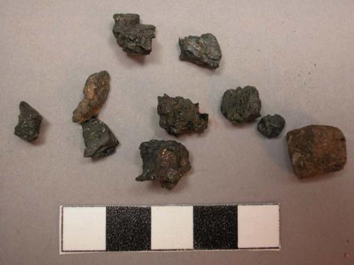 Raw material, mineral fragments