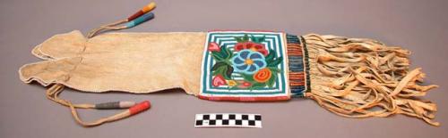 Leather tobacco pouch with beaded decoration