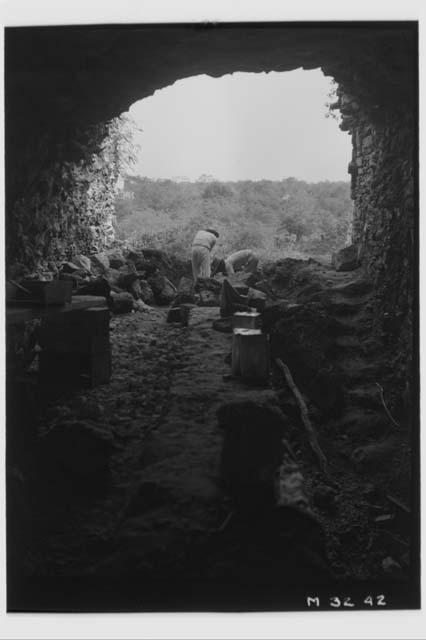 Cave repair at Monjas, photo from interior mouth