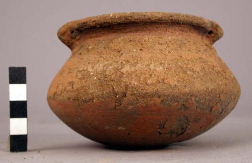 Round-bottomed jar