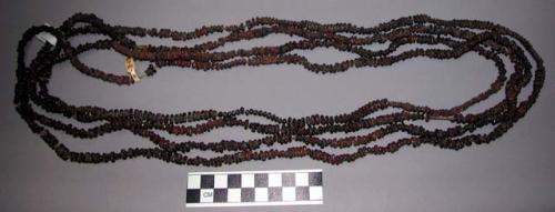 Seed necklace, macayesi