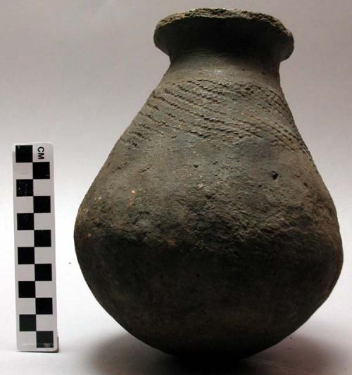 Clay jar - crude incised decoration ("njemeko")