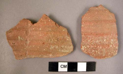 2 plain corrugated ware sherds