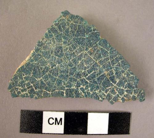 1 turquoise-glazed potsherd