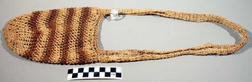 Knotted fiber bag (sillura) with shoulder strap, made from chambira (aunajaragan