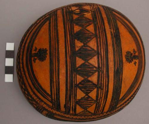 Decorated gourd bowl