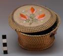 Covered basket, made of grass and birch bark