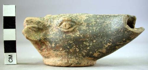 Pottery lamp (cow head)