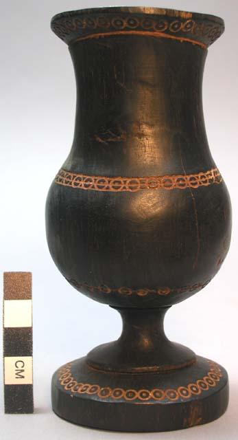 Vase of native wood