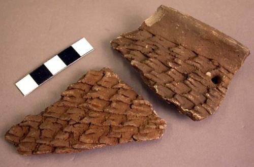 Corrugated potsherds