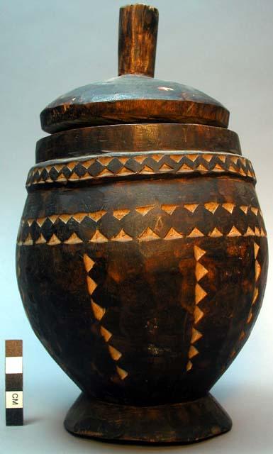 Carved wooden food vessel and cover