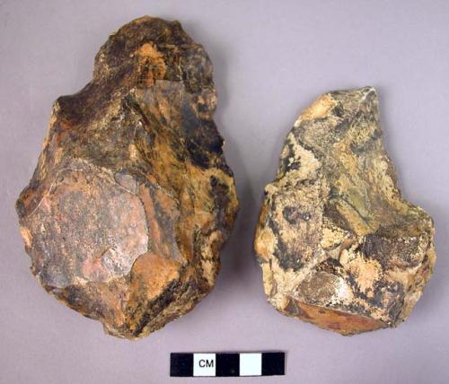 4 oval-shaped flint hand axes