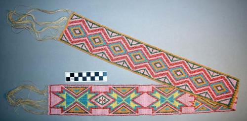 Band of woven beadwork for a belt