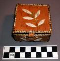 Square birchbark box (6.5 cm. x 65. cm. x 3 cm.) with porcupine quillwork design