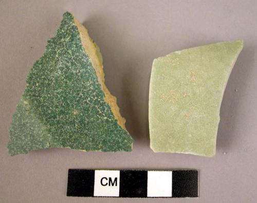 1 porcelain green-glazed potsherd