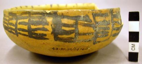 San bernardo black on yellow pottery bowl