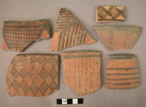 10 potsherds - Black-on-red