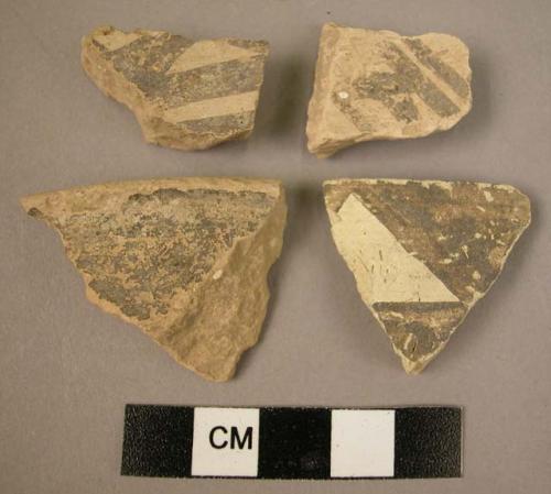 4 Ubaid ware sherds