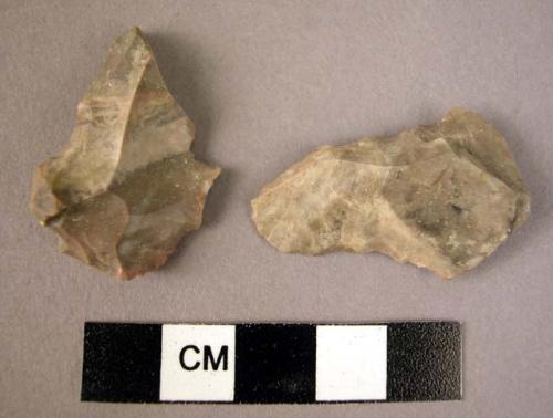 Small flint flakes with concave scraping edges - 1 broken