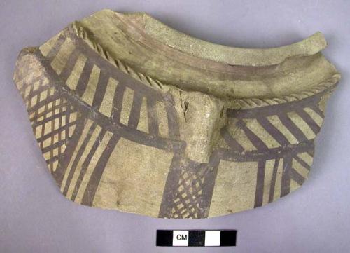 4 bichrome polychrome potsherds