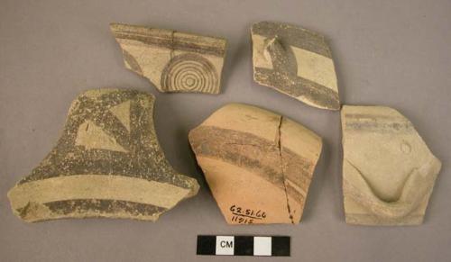 21 potsherds - Cilician white