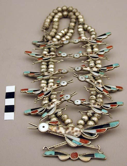 Silver necklace w/ inlaid roadrunner pendants and beads